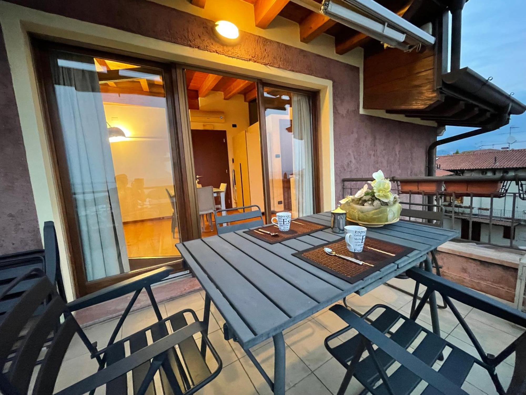 Villa Maria Apartments Moniga del Garda Kültér fotó